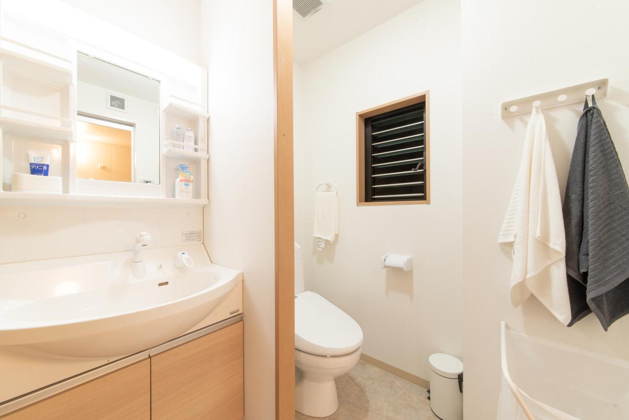 Clover Heights Osaka Bagian luar foto