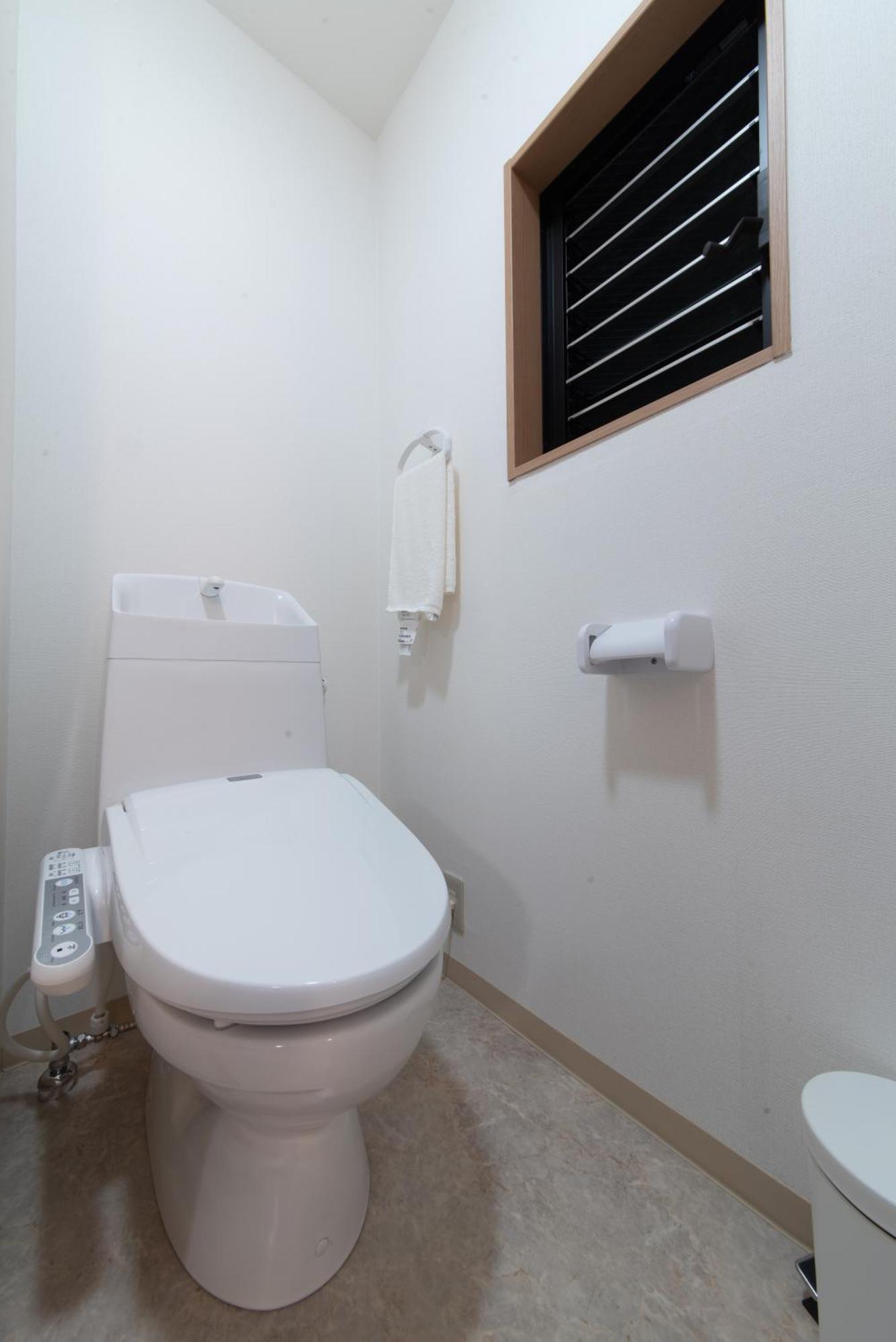 Clover Heights Osaka Bagian luar foto