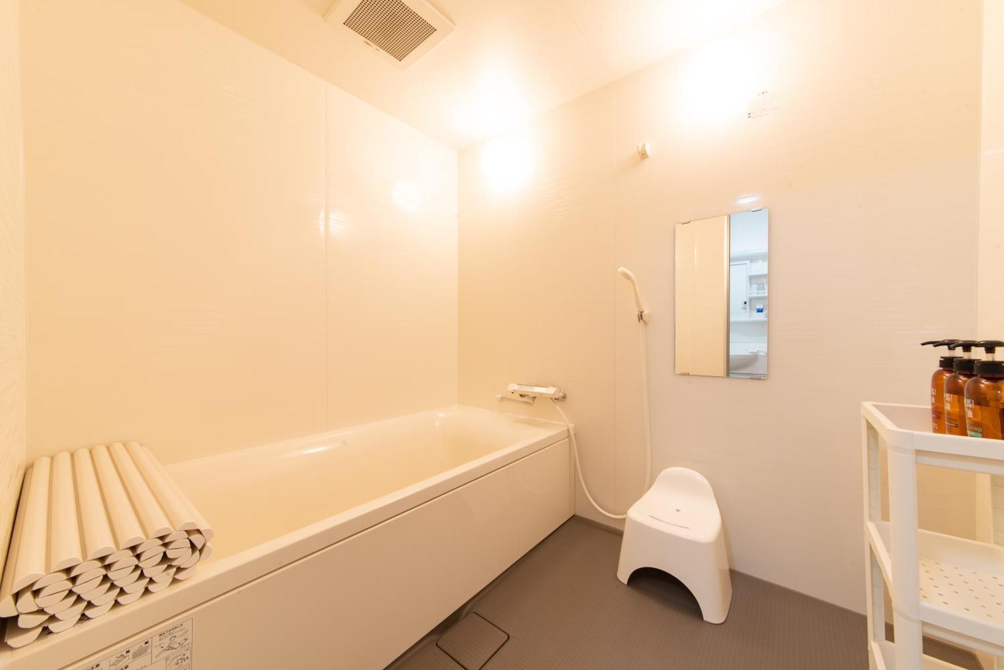 Clover Heights Osaka Bagian luar foto
