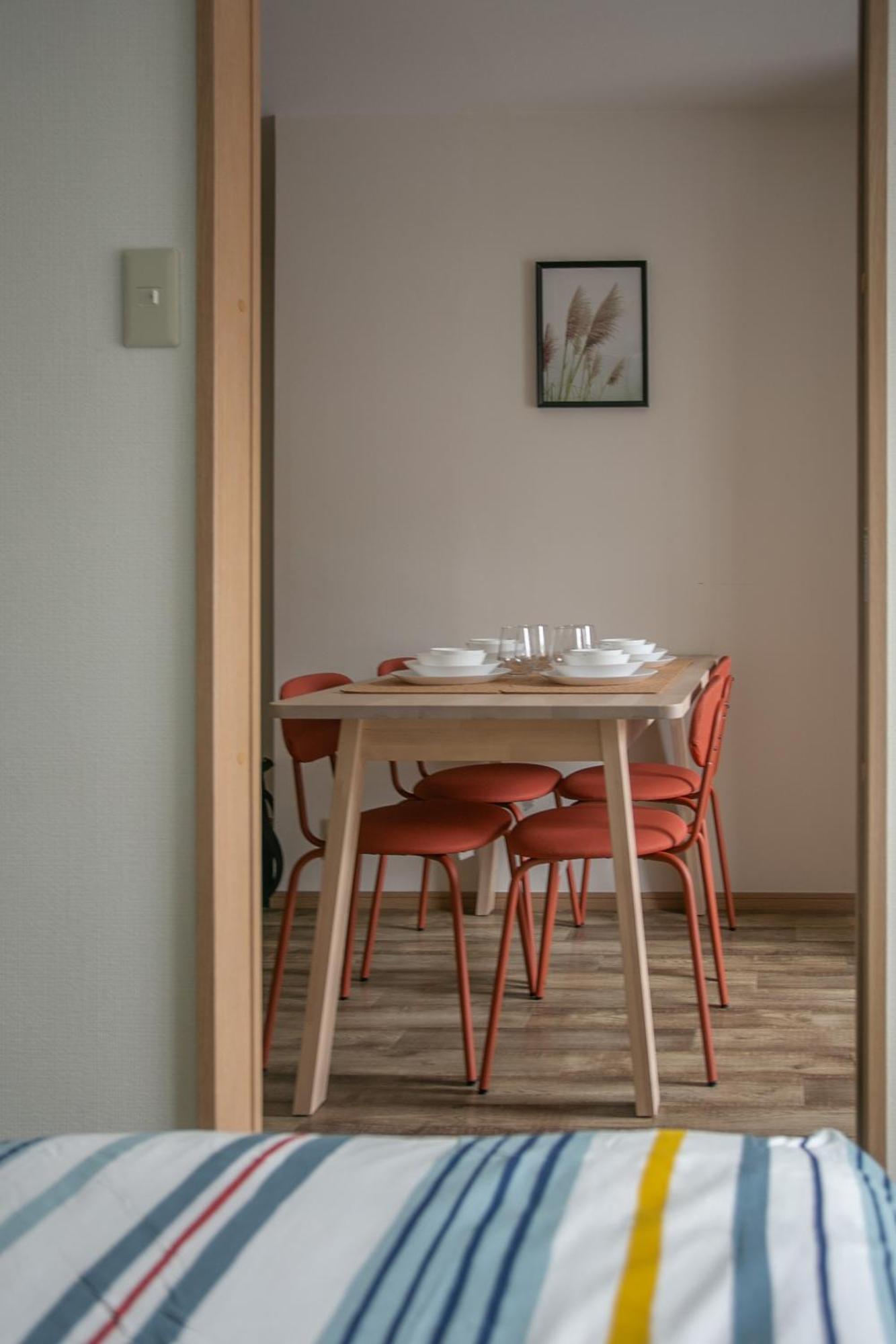 Clover Heights Osaka Bagian luar foto